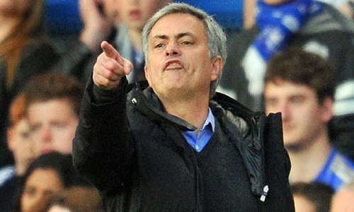 HLV Mourinho nhiều lần nhận án phạt nặng chỉ vì vạ miệng