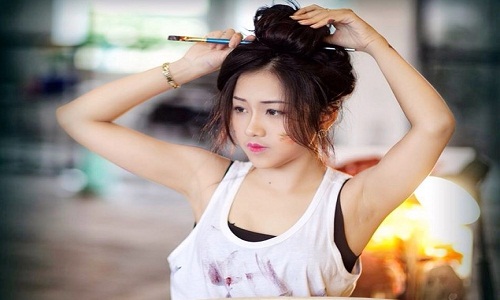 Hot girl cong cớn nổi danh trường sư phạm là ai?