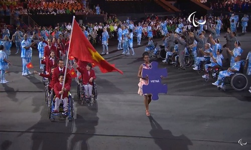 Ảnh ấn tượng của đoàn TTVN tại khai mạc Paralympic Rio 2016