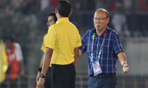 HLV Park Hang-seo không hài lòng vì trọng tài AFF Cup 2018