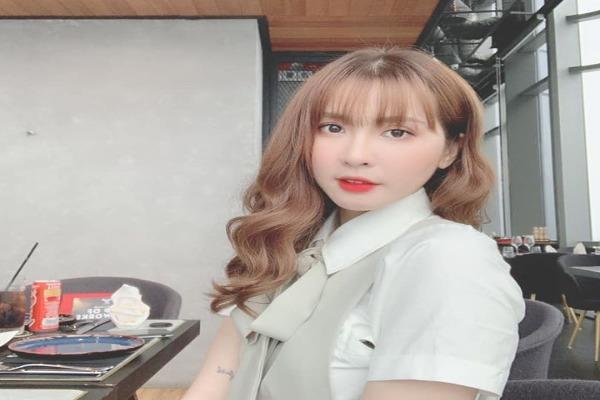 Bạn gái cũ "tứ hoàng streamer Việt" khoe nhan sắc gây "sát thương" cao