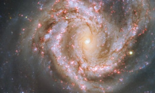 Khám phá diện mạo mới thiên hà xoắn ốc Messier 61