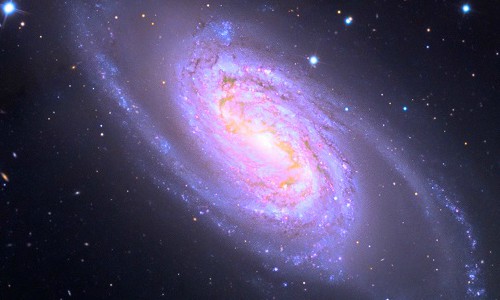 Chụp thiên hà xoắn ốc NGC 2903, "săm soi" lỗ đen siêu lớn