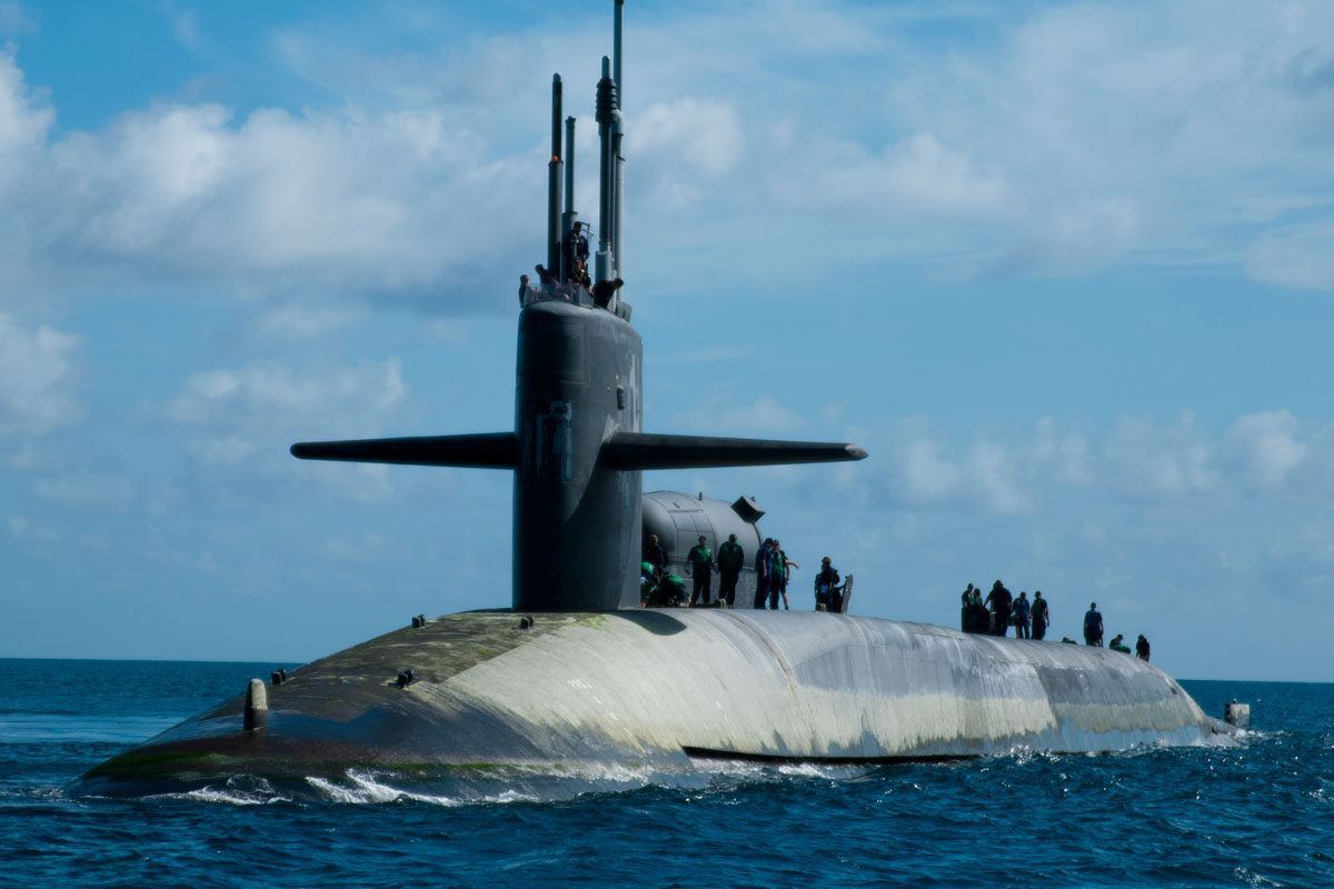 Tàu ngầm tấn công hạt nhân Nga-Mỹ mang theo gì khi đi biển?