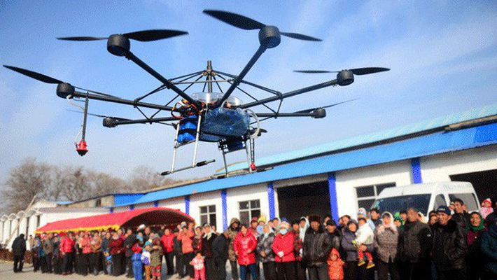 Trung Quốc phá đường dây chuyển lậu iPhone bằng thiết bị bay không người lái