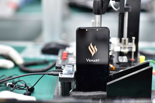 Vingroup sắp ra 4 smartphone Vsmart, lên kệ từ 14/12