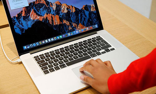 Apple thu hồi hàng loạt MacBook Pro do pin quá nhiệt