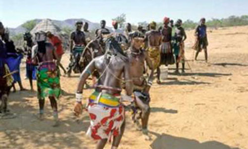 Sắc tộc “người Vàng” bí ẩn ở châu Phi