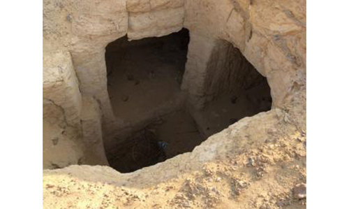Tìm thấy 800 ngôi mộ Ai Cập 4.000 năm ở "thành phố của người chết"