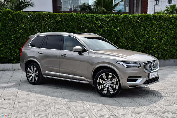 Cận cảnh SUV hơn 4,5 tỷ Volvo XC90 T8 Recharge 