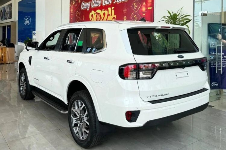 Ford Everest 2024 từ 1,099 tỷ đến 1,499 tỷ đồng