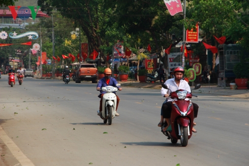 Sơn La nắng nóng kỷ lục, cuộc sống của người dân bị đảo lộn