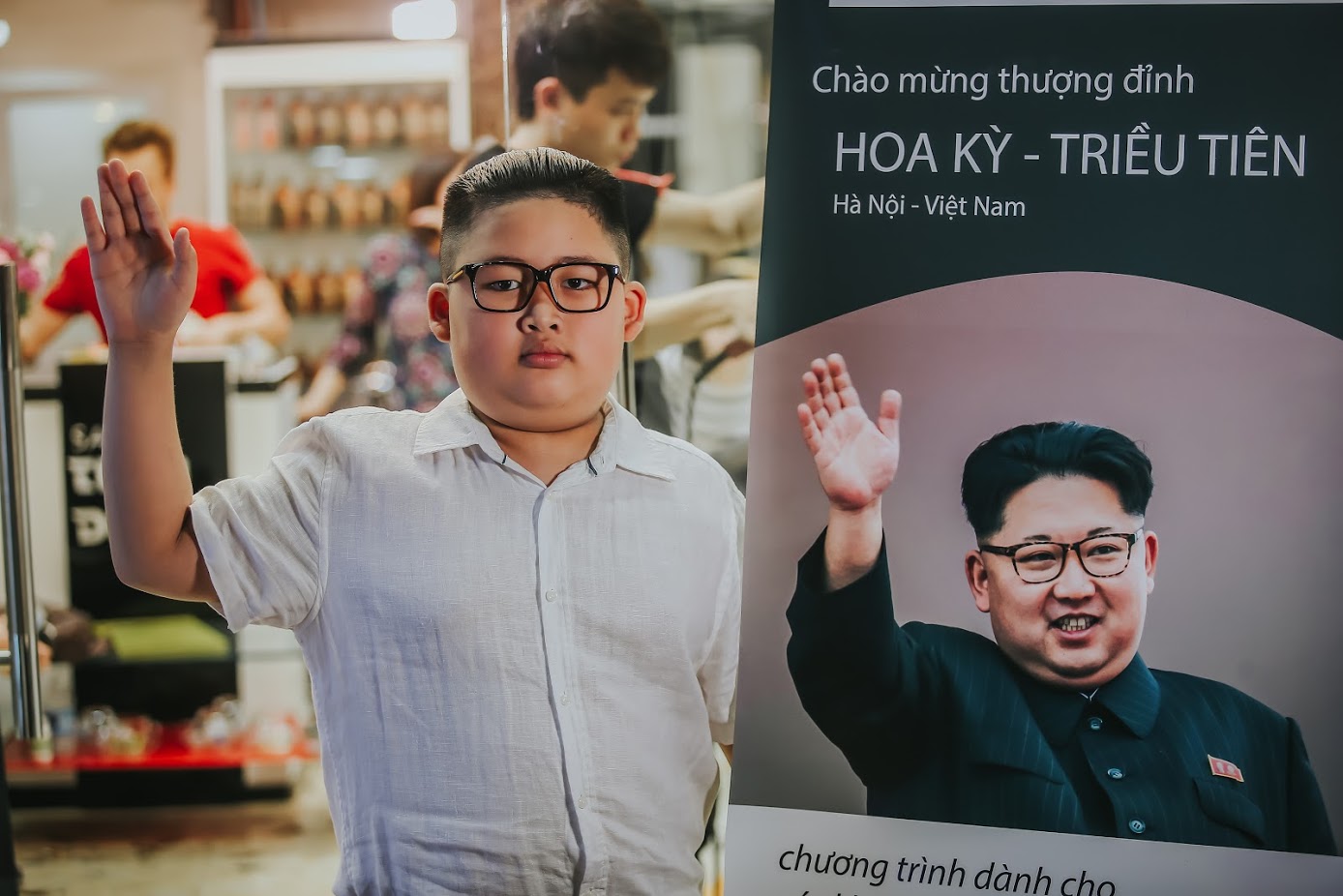 Cậu bé người Việt gây chú ý vì giống Chủ tịch Kim Jong Un