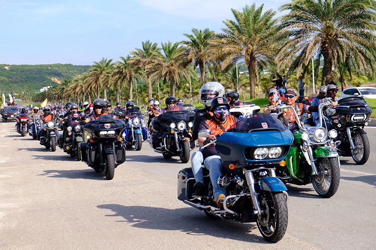 Đi xem dàn mô tô khủng tại Cam Ranh Bike Week 2022