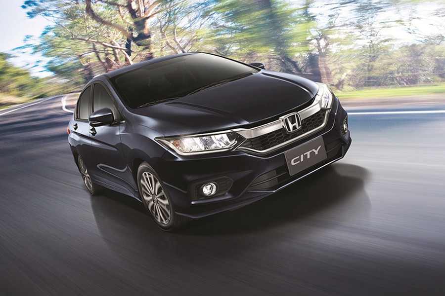 Honda Việt Nam vừa chính thức ra mắt  Honda City bản 2017. Đây là phiên bản đã ra mắt rất thành công tại các thị trường Đông Nam Á. Đặc biệt, trong năm 2016, chiếc sedan hạng B City cũng là mẫu xe có mức tăng trưởng về doanh số bán và thị phần cao nhất phân khúc. 