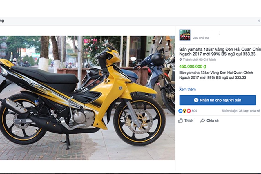 Chiếc  xe máy Yamaha 125ZR đời 2017 màu vàng đen với biển số ngũ quý 3 được một người săn xe "độc" ở Sài Gòn mua từ người dùng ở Trà Vinh. Chiếc xe hiện được rao bán 450 triệu đồng.