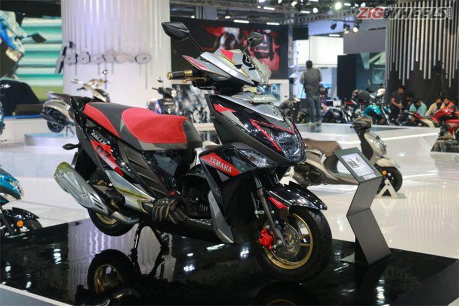 Mẫu  xe ga Yamaha Cygnus Ray ZR Street Rally không hẳn là một dòng xe hoàn toàn mới, nó như là biến thể của chiếc Ray ZR hiện đang được bán ra tại thị trường Ấn Độ cũng như những chiếc Yamaha Cynus trước đây từng có mặt tại một số thị trường Châu Á, trong đó có Việt Nam.