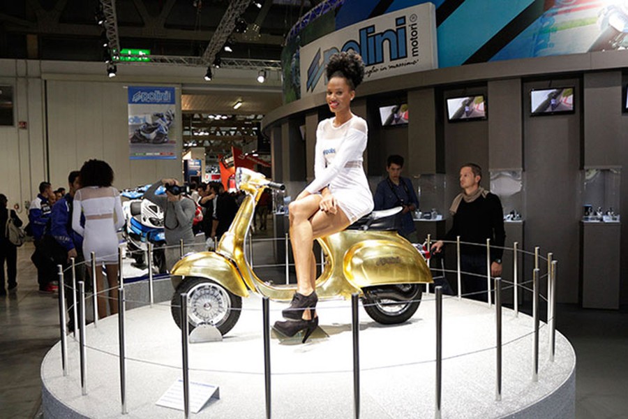 Mẫu  xe ga Vespa Polini là phiên bản đặc biệt được Piaggio trưng bài tại triển lãm EICMA 2014. Được sự hưởng ứng nhiệt liệt từ tín đồ của dòng xe này, Vespa đã quyết định sẽ sản xuất mẫu xe này với số lượng có hạn.