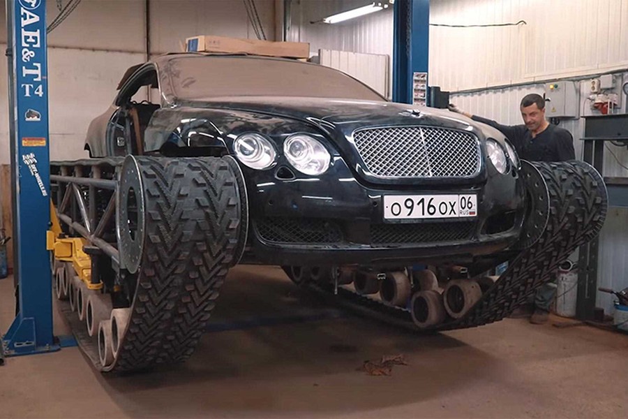 Xem qua một loạt bài đánh giá Bentley Continental GT và bạn sẽ nhận thấy rằng nhiều chuyên gia nước ngoài thường ví von nó với một chiếc xe tăng. Vậy bạn có mới đến một chiếc  xe tăng Bentley Continental?