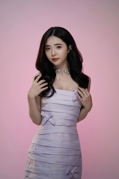 Huỳnh Thị Diễm Mi (Cindy) được biết đến là  hot girl TikTok sở hữu cả triệu người theo dõi.