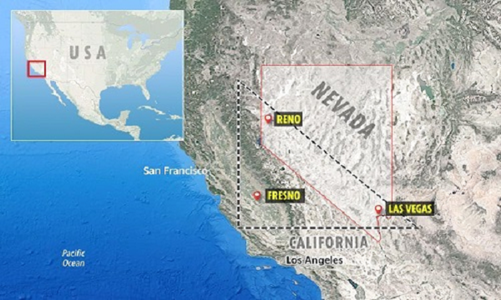  Tam giác Nevada trải rộng từ Fresno, California tới Reno, Nevada, và phía tây bang Arizona. Bên trong vùng tam giác này có thành phố Las Vegas, công viên quốc gia Yosemite, thung lũng Chết và Khu vực 51, căn cứ bí mật của quân đội Mỹ. Khu vực có diện tích hơn 40.200km2.