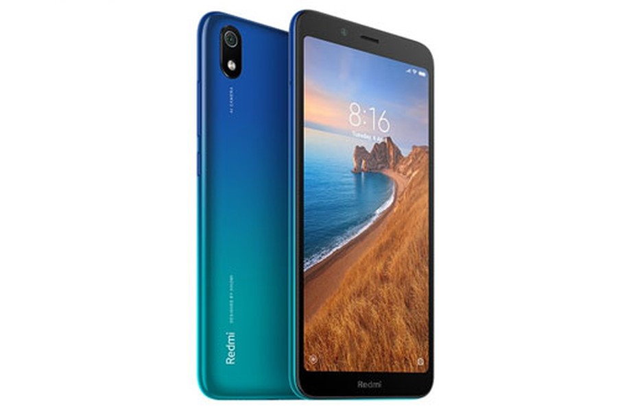 Là smartphone giá rẻ nên  Xiaomi Redmi 7A chỉ sử dụng vỏ nhựa nguyên khối. Máy có kích thước 146,30x70,41x9,55mm, trọng lượng 150 g. Nhờ được sơn phủ lớp nano nên Redmi 7A có khả năng “miễn nhiễm” khi đi trời mua hoặc vô tình làm đổ nước vào.