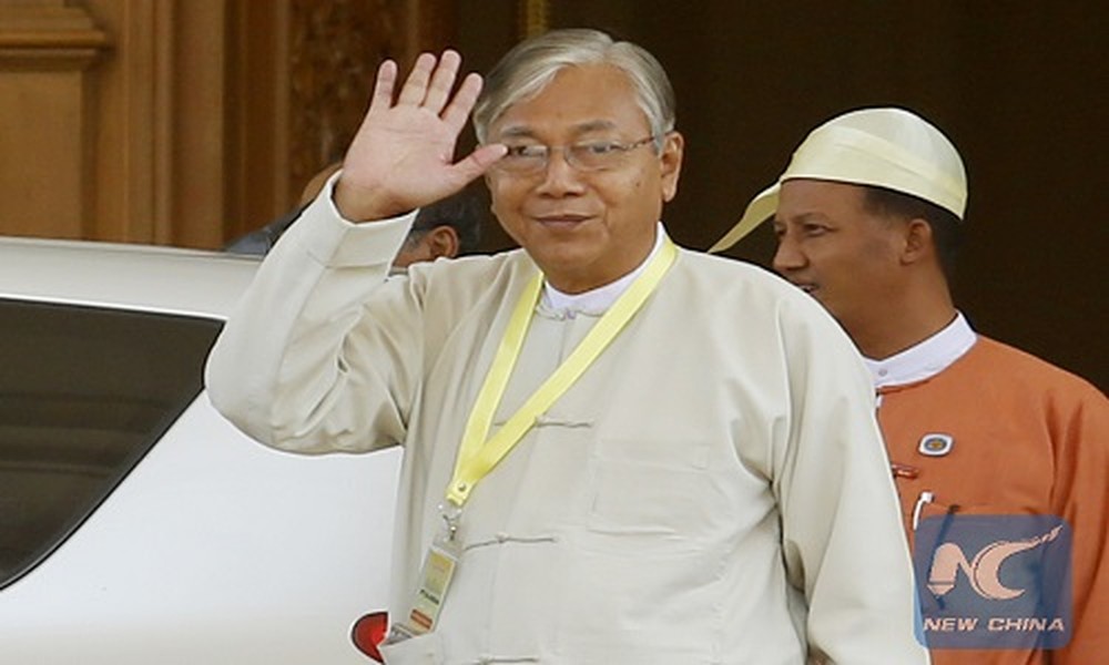 Ông Htin Kyaw, đồng minh thân cận của bà Aung San Suu Kyi - lãnh đạo Đảng Liên minh Quốc gia vì Dân chủ (NLD), đã trở thành  Tổng thống Myanmar sau khi giành được chiến thắng với 360/652 phiếu bầu trong cuộc bỏ phiếu hồi tháng 3/2016. Ông là Tổng thống dân sự đầu tiên của Myanmar kể từ năm 1960. Ảnh: News China.