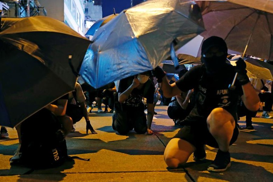 Chiều 4/9, hãng thông tấn Reuters đưa tin, Đặc khu trưởng  Hong Kong Lâm Trịnh Nguyệt Nga (Carrie Lam) đã thông báo chính thức rút lại dự luật dẫn độ sang Trung Quốc, sau cuộc biểu tình kéo dài suốt 3 tháng qua tại đặc khu này. (Nguồn ảnh: Reuters)