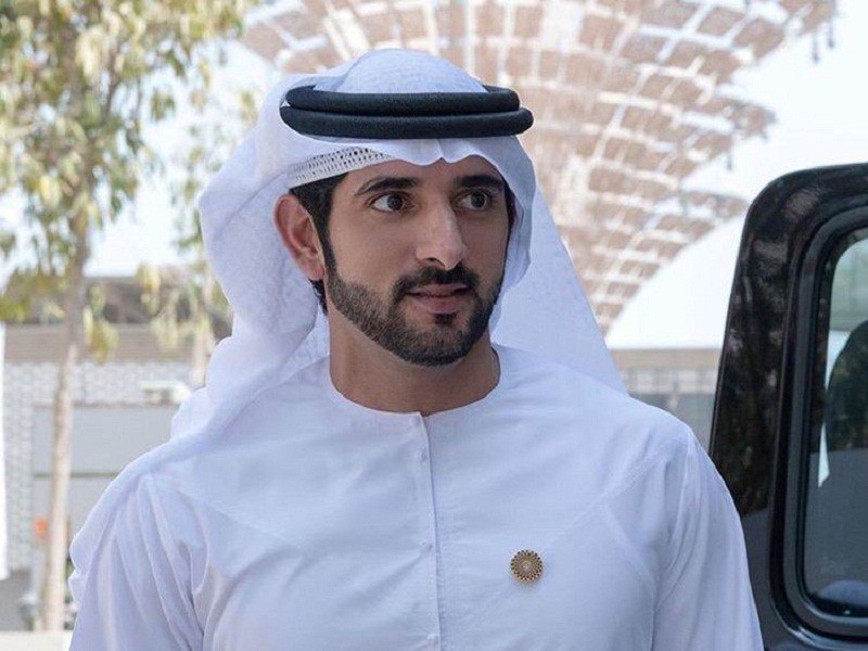 Thái tử Dubai Sheikh Hamdan bin Mohammed (tên thân mật là Fazza, sinh năm 1982) là con trai thứ hai của Vua Sheikh Mohammed bin Rashid Al Maktoum, Phó tổng thống kiêm Thủ tướng của Các tiểu vương quốc Ả Rập thống nhất (UAE), và người vợ đầu tiên. Anh chính thức bước sang tuổi 37 hôm 14/11.