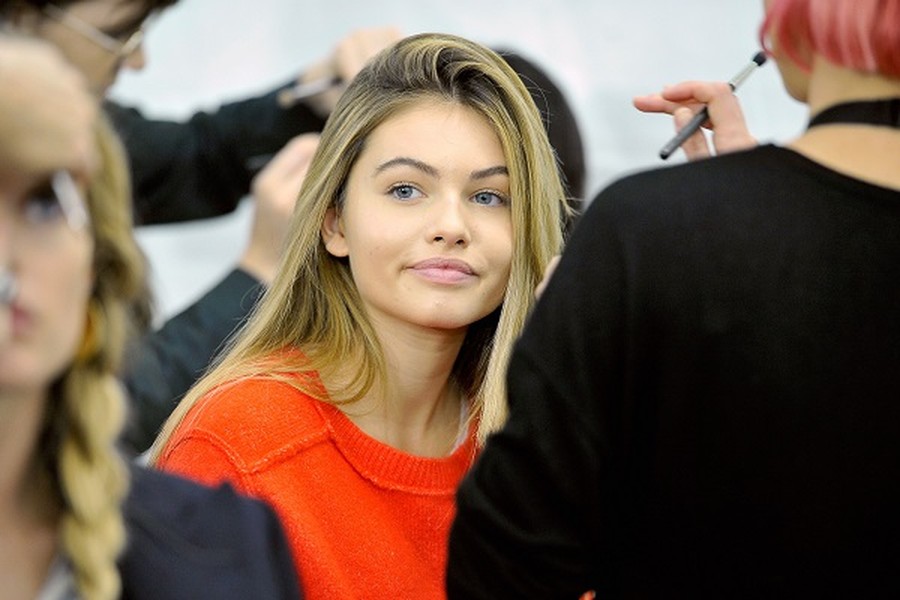 Thylane Blondeau đứng đầu trong danh sách những  cô gái xinh đẹp nhất thế giới năm 2020, theo bình chọn của Wonders List. Được biết, Blondeau, năm nay 19 tuổi, bắt đầu làm người mẫu từ khi còn rất trẻ. Ngoài ra, cô còn là một nữ diễn viên và nhà thiết kế thời trang. Ảnh: The Blast.