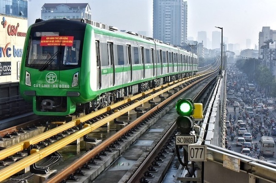 Trước thời điểm vận hành thử toàn hệ thống, dự án  đường sắt Cát Linh - Hà Đông đã cơ bản hoàn thành xây dựng gồm: 13,05km cầu cạn của tuyến đường sắt trên cao, toàn bộ đường ray, các bộ ghi chạy tàu, toàn bộ 12 nhà ga kèm hạ tầng kỹ thuật phục vụ vận hành, 16 depot ( (là nơi quản lý, dừng đỗ và bảo dưỡng, sửa chữa toa tàu) cùng hạ tầng kỹ thuật, cảnh quan cây xanh