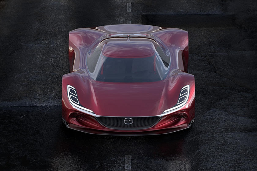 Tại Tokyo Motor Show 2015, chiếc  siêu xe Mazda RX-Vision tuyệt đẹp đã được ra mắt đã mang đến niềm hy vọng rằng nhà sản xuất ôtô xứ hoa anh đào sẽ tạo ra một mẫu xe thể thao trang bị động cơ quay, mẫu xe kế nhiệm của chiếc RX-8.