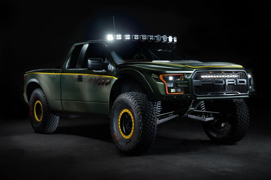 Chiếc  Ford F-150 Raptor đặc biệt này có thể lang thang ở Arizona dưới sự cho phép của luật pháp. Trong khi đó, ở nhiều nơi khác, chiếc bán tải kì lạ của Jimco Racing có lẽ không được chấp nhận.