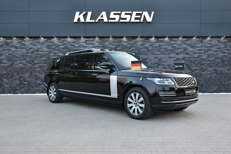  Giá xe Range Rover SVAutobiography khoảng 240.000 USD (khoảng 556 triệu đồng) tại Đức. Với những nâng cấp ở thiết kế nội/ngoại thất, bản độ Limo này có giá lên tới hơn 1,3 triệu USD (khoảng hơn 30 tỷ đồng).