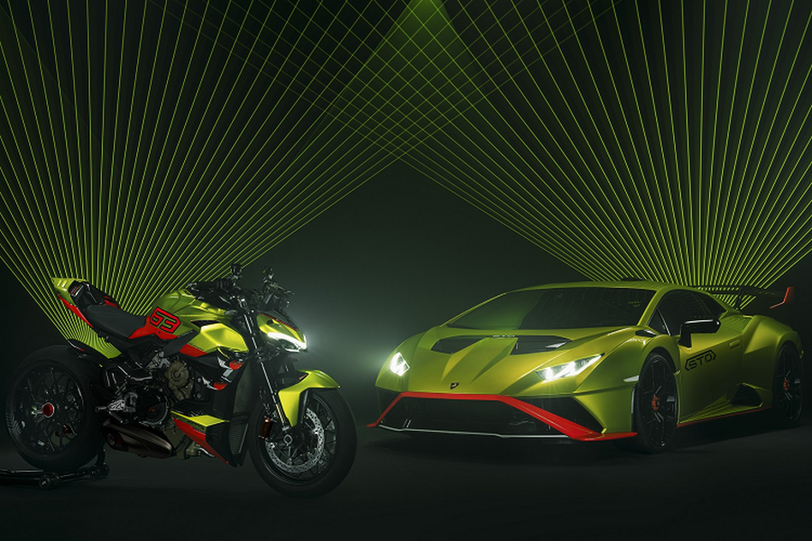 Được đặt tên là  Ducati Streetfighter V4 Lamborghini mới, chiếc motor phân khối lớn này được lấy cảm hứng từ chính chiếc “Xe đua đường phố” Huracan STO và “thể hiện hoàn hảo các giá trị của hiệu suất cực cao, tính thể thao và tính độc quyền” của chính hai thương hiệu.