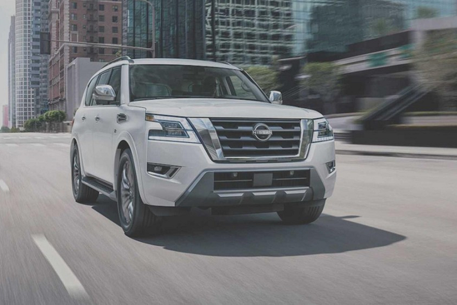 Nissan đã công bố giá cho phiên bản Armada 2023 với các điều chỉnh đều tăng cho các phiên bản khác nhau, mức  giá xe Nissan Armada 2023 tăng thấp nhất là 500 đô la, tương đương 12 triệu đồng và tăng mạnh nhất lên đến 880 đô la, tương đương 21,8 triệu đồng.