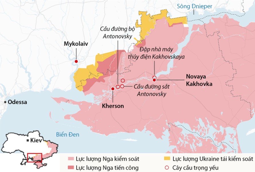 Đối với  chiến dịch phản công Kherson (quân Nga gọi là “Chiến dịch mùa thu”), Quân đội Ukraine đã huy động một lực lượng lớn, tương đương khoảng 10 lữ đoàn, chia thành 4 mũi tiến công. Trong đó quân đoàn cơ giới số 66 của Ukraine sử dụng vũ khí và huấn luyện theo chiến thuật của NATO.