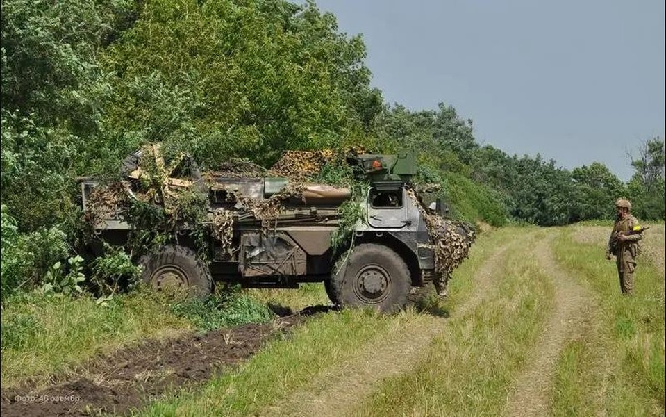 Gần đây, các hoạt động vũ trang chung của  Quân đội Ukraine ở khu vực Kursk đã thu hút sự chú ý rộng rãi. Nhiều chuyên gia phương Tây bày tỏ lo ngại về điều này, cho rằng đây là động thái mạo hiểm, có thể gây ra vấn đề lớn cho Kiev trong tương lai. Xét theo diễn biến của tình hình chiến tranh, bước tiến của Quân đội Ukraine vẫn chưa dừng lại, nhưng tổn thất về quân số và vũ khí, trang bị ngày càng nặng nề.