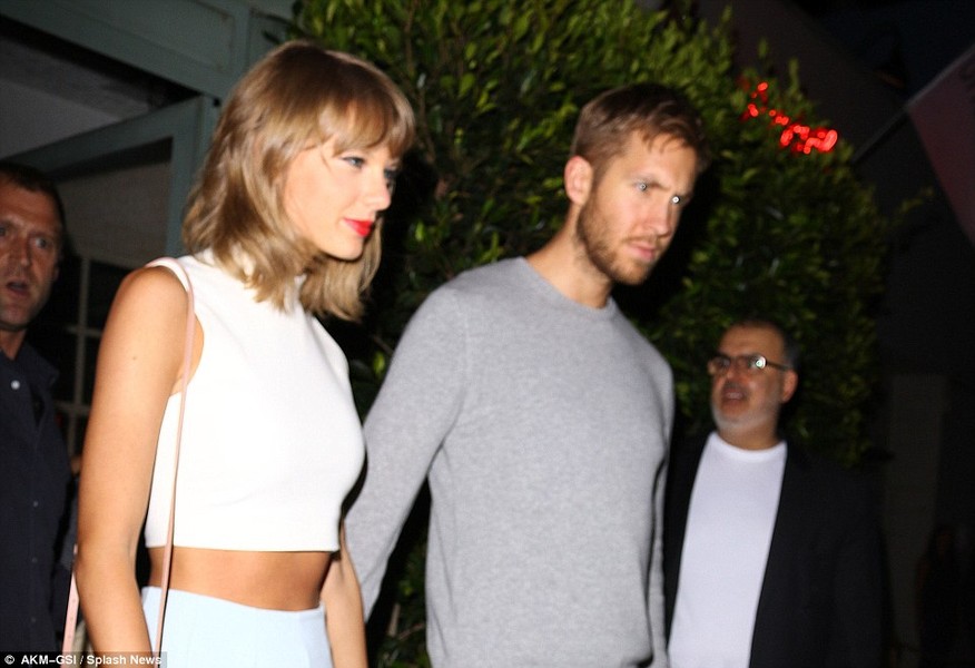 Đôi tình nhân nổi tiếng của Hollywood – Taylor Swift và Calvin Harris có thể đang hướng tới một đám cưới tình yêu khi mới đây, anh chàng Harris đã tung ngôi  biệt thự triệu đô ở Hollywood ra thị trường với giá bán gần 10 triệu đô la.