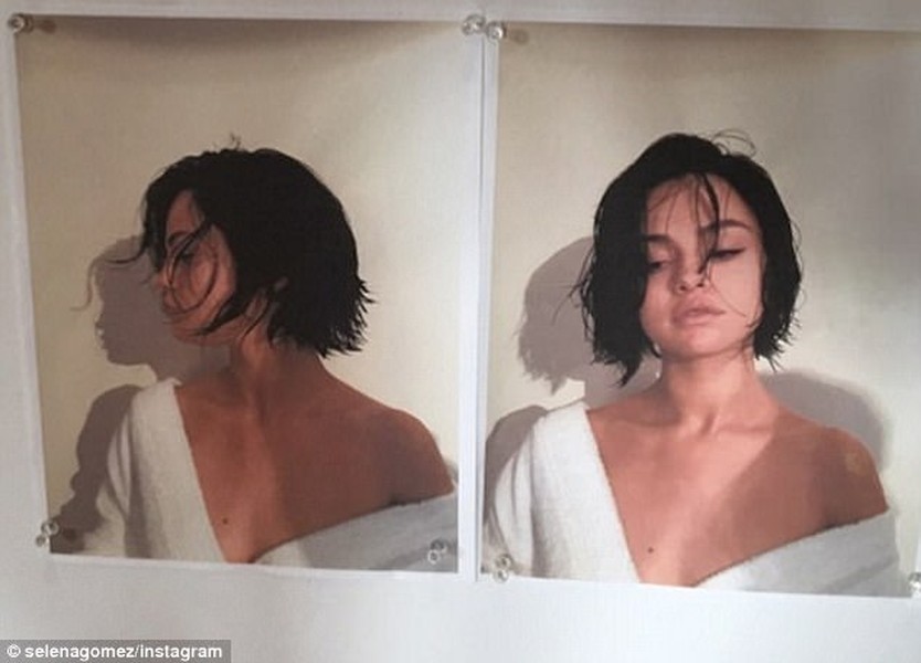 Selena Gomez vừa khoe mái tóc bob mới cắt trên Instagram. Tuy nhiên, mái tóc mới này lại có vẻ không hợp với khuôn mặt vốn ngắn của nữ ca sĩ 24 tuổi.  Selena Gomez bị chê xấu vì mái tóc mới cắt. Dẫu vậy bức ảnh mới đăng trong vòng 1 giờ đã nhận được 1,3 triệu lượt Like. (Ảnh: Instagram)