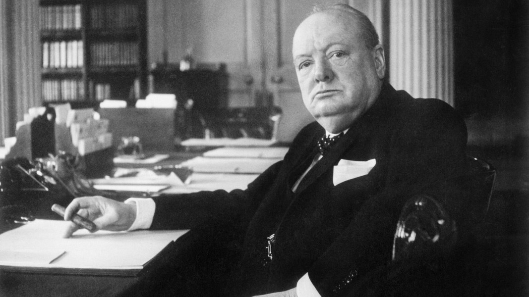 Winston Churchill là một trong những  nhân vật lừng danh thế giới sinh năm Tuất. Chào đời ngày 30/11/1874, ông Churchill là Thủ tướng huyền thoại của nước Anh.