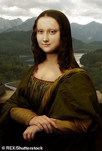 Danh họa Leonardo da Vinci nổi tiếng thế giới với bức tranh Mona Lisa. Hiện bức tranh vẽ  nàng Mona Lisa được trưng bày tại bảo tàng Louvre ở Paris, Pháp.