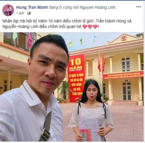 Mới đây trên trang cá nhân của mình, bạn trai  BTV Nguyễn Hoàng Linh là Mạnh Hùng đã đăng tải hình ảnh chụp chung của hai người cùng lời chia sẻ: "Nhân dịp Hà Nội kỷ niệm 10 năm điều chỉnh lộ giới, Trần Mạnh Hùng và Nguyễn Hoàng Linh điều chỉnh mối quan hệ".