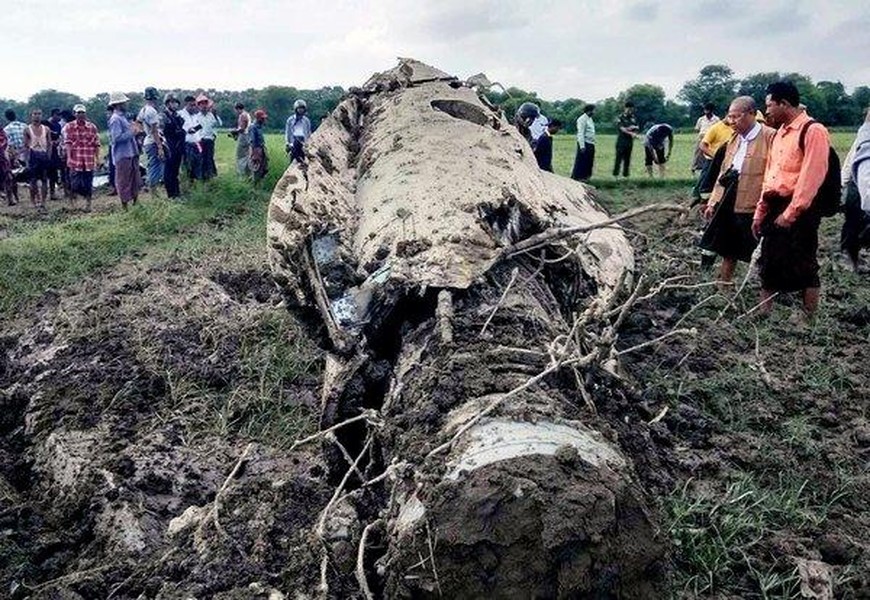 Sáng hôm qua (16/10) là một ngày “thảm nhất năm 2018” đối với Không quân Myanmar khi lực lượng này mất liên tiếp hai chiếc  máy bay chiến đấu F-7 hiện đại chỉ trong vòng vài chục phút. Nguồn ảnh: Sina