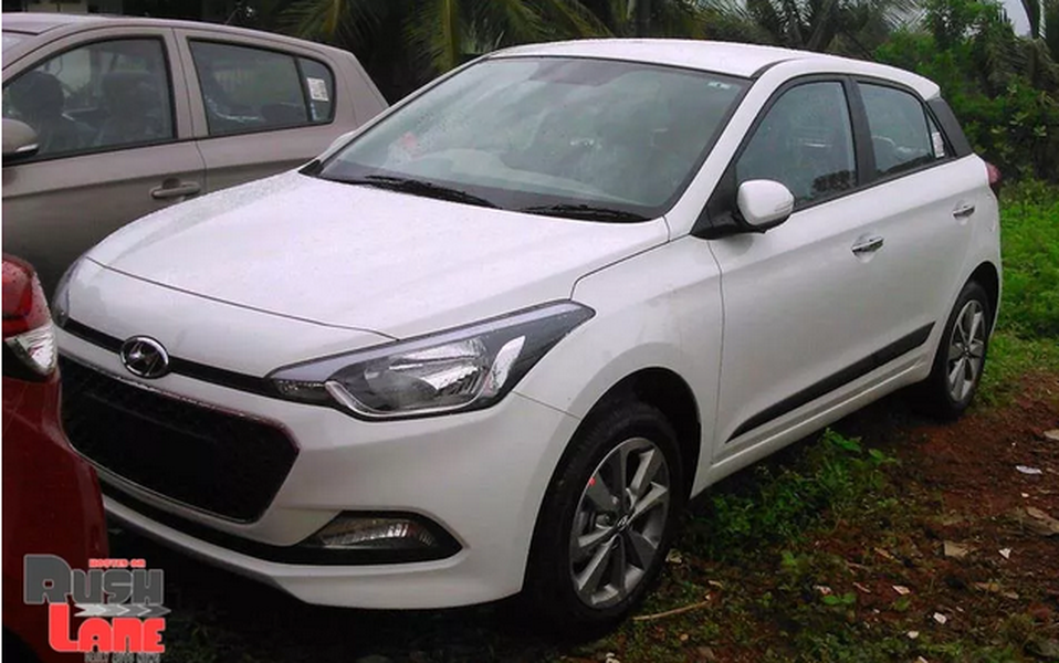 Mẫu xe hatchback cỡ nhỏ Hyundai Elite i20 thế hệ mới đầu tiên trên thế giới chính thức ra mắt tại New Delhi, Ấn Độ vào hôm nay (11/8).