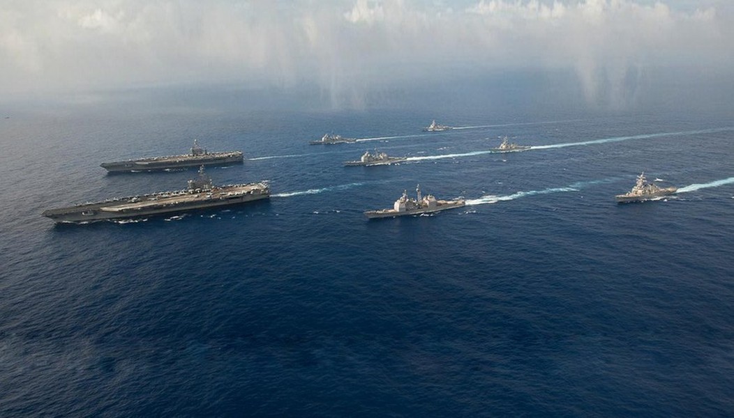 Hạm đội 7 của Mỹ đã điều động tàu sân bay USS Nimitz và USS Ronald Reagan cùng các tàu hộ tống làm nhiệm vụ trên Biển Đông và biển Philippines. Hai nhóm tác chiến tàu sân bay Mỹ sẽ tập trận trong những ngày tới