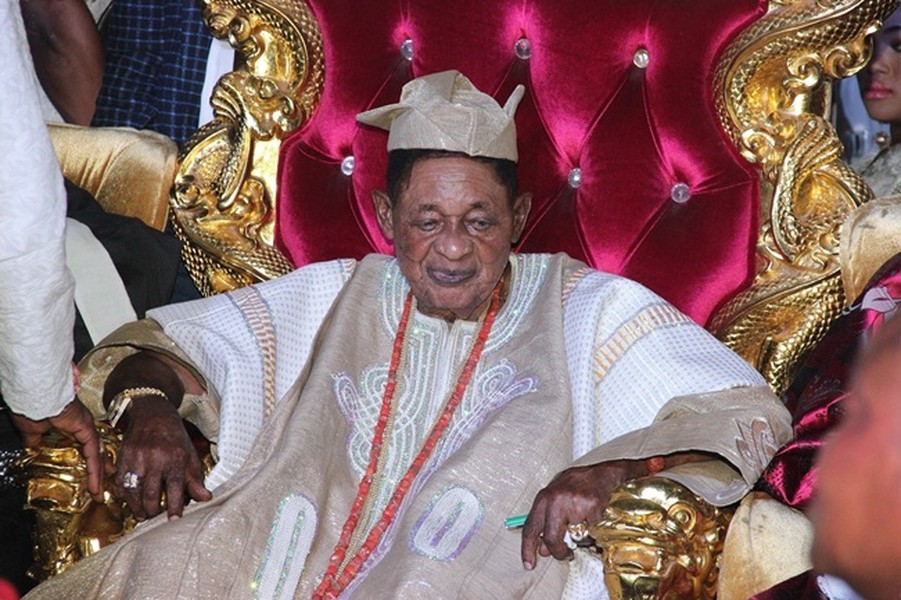 Ông Alaafin - vua vương quốc Oyo của người Yoruba tại Nigeria được xem là một trong những vị vua giàu có nhất ở Nigeria.