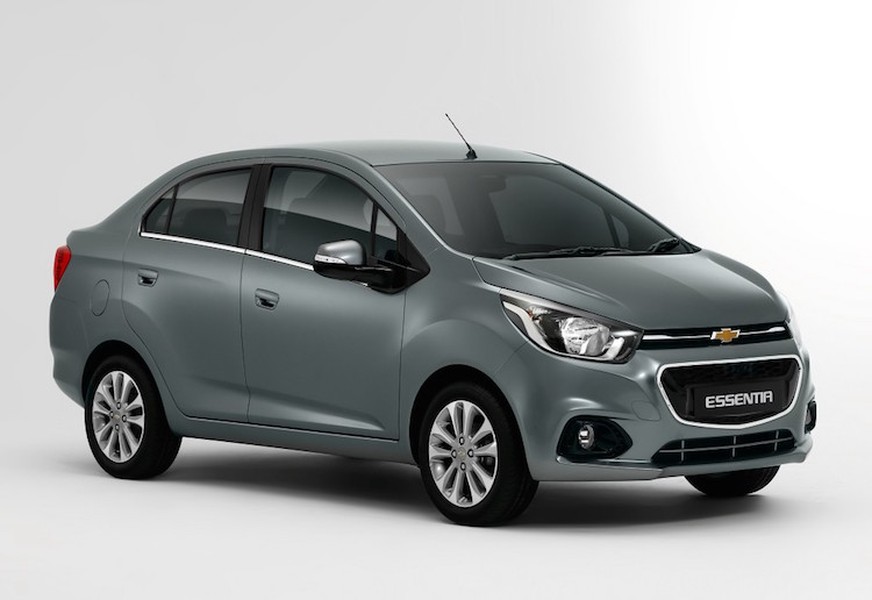 Vừa được ra mắt tại triển lãm Auto Expo 2016 tại Ấn Độ, mẫu sedan cỡ nhỏ mới  Chevrolet Beat Essentia hiện mới chỉ đang ở dạng xe ý tưởng nhưng sẽ được sản xuất hàng loạt trong năm nay.