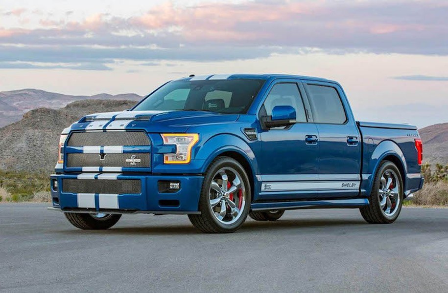 Hiện nay, dòng  bán tải Ford F150 "hàng khủng" tại Mỹ vốn đã có phiên bản Raptor với động cơ 3.5l EcoBoost tăng áp kép. Tuy nhiên đối với những "fan" xe "cơ bắp" Mỹ, họ vẫn ưa chuộng một chiếc bán tải với động cơ V8 truyền thống. Nắm được nhu cầu này, hãng độ xe Mỹ nổi tiếng Shelby đã công bố bản độ Shelby F150 Super Snake, dựa trên chiếc Ford F150 Platinum Crew Cab.