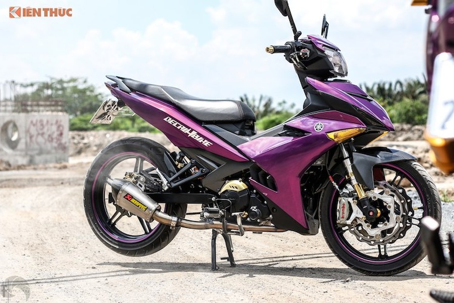 Kể từ khi ra mắt,  Yamaha Exciter 150 đã kế thừa "ngôi vương" trong phân khúc xe máy underbone côn tay từ người anh em Exciter 135, đồng thời trở thành một trong những dòng xe được độ nhiều nhất Việt Nam với nhiều bản độ cực "khủng" và độc đáo.